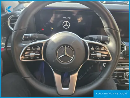 MERCEDES E-CLASS E300 4MATIC AMG LINE