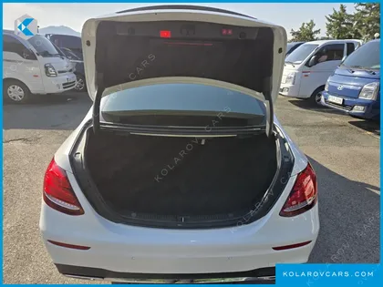 MERCEDES E-CLASS E300 4MATIC AMG LINE