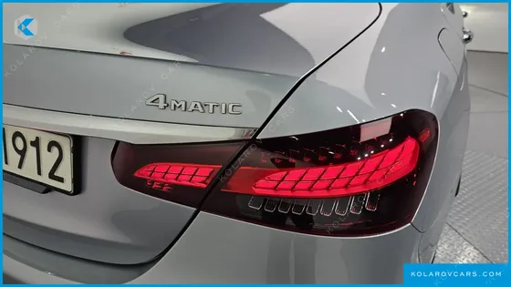MERCEDES E-CLASS E220D 4MATIC AMG LINE
