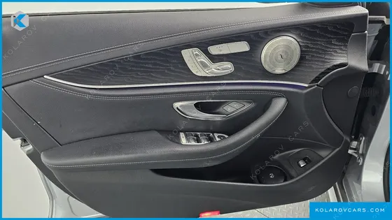 MERCEDES E-CLASS E220D 4MATIC AMG LINE
