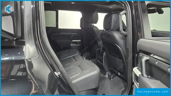 LAND ROVER DEFENDER 110 D250 SE