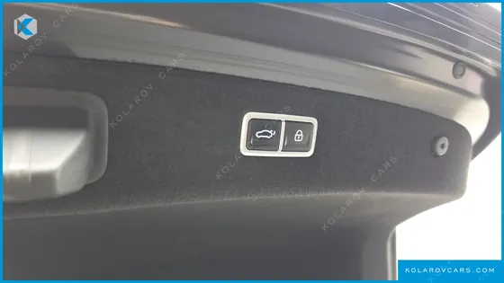 GENESIS G90 GASOLINE 3.5 TURBO AWD