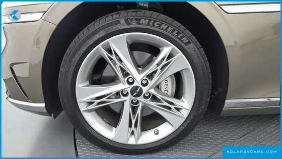 GENESIS G90 GASOLINE 3.5 TURBO AWD