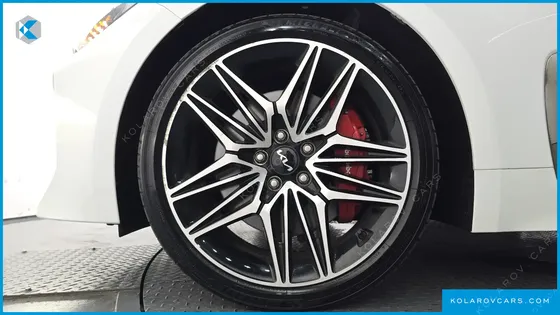 KIA STINGER 3.3 GT AWD