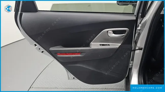 KIA NIRO AIR