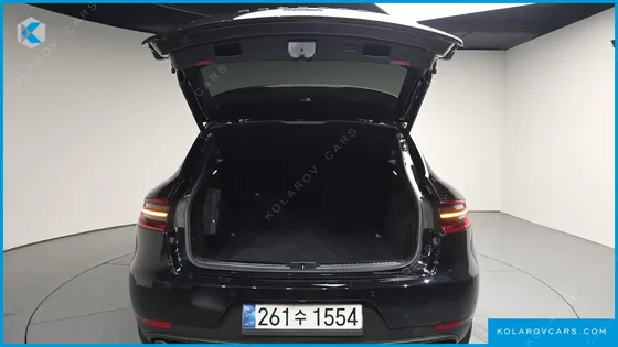 PORSCHE MACAN 2.0
