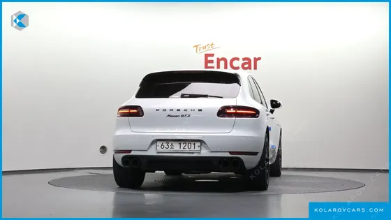 PORSCHE MACAN 3.0 GTS