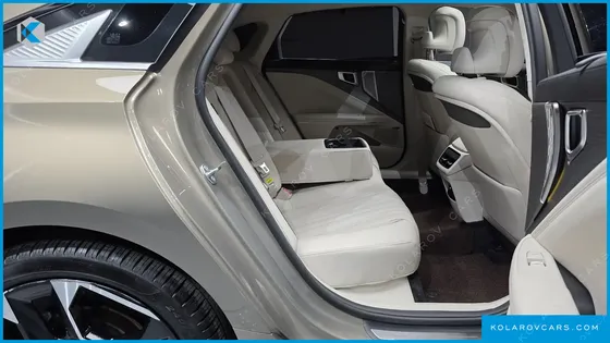 KIA K8 2.5 GASOLINE 2WD