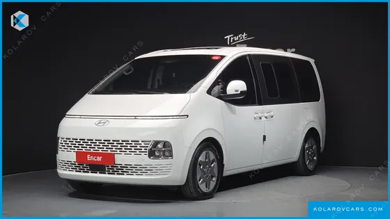 HYUNDAI STARIA TOURER 9-SEATER