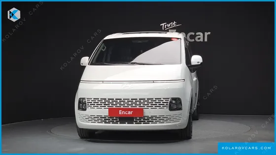 HYUNDAI STARIA TOURER 9-SEATER