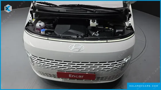 HYUNDAI STARIA TOURER 9-SEATER