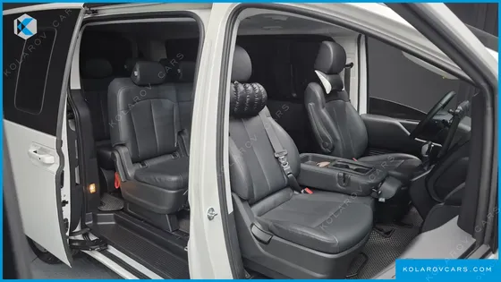 HYUNDAI STARIA TOURER 9-SEATER