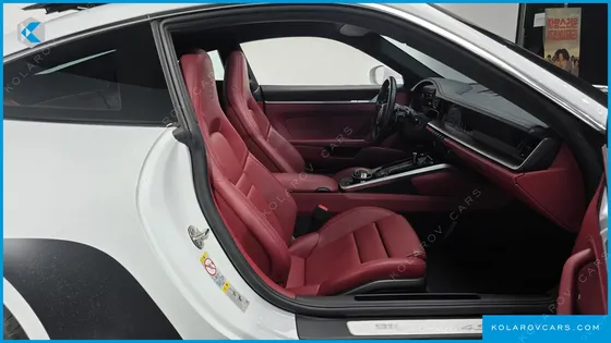 PORSCHE 911 CARRERA 4S