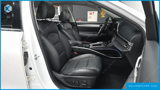 HYUNDAI GRANDEUR 2.5