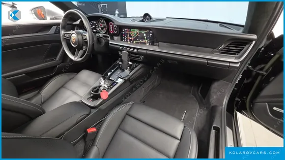 PORSCHE 911 CARRERA
