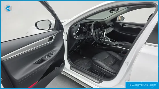 HYUNDAI GRANDEUR 3.0 LPI RENT CAR