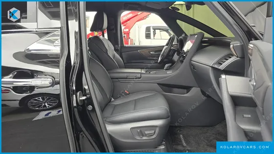 TOYOTA ALPHARD 2.5 HEV EXECUTIVE AWD