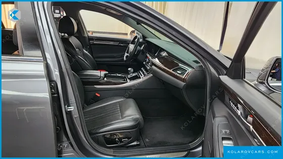 GENESIS EQ900 3.8 GDI AWD