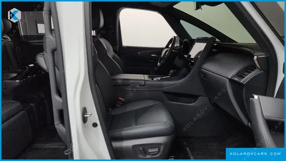 TOYOTA ALPHARD 2.5 HEV EXECUTIVE AWD