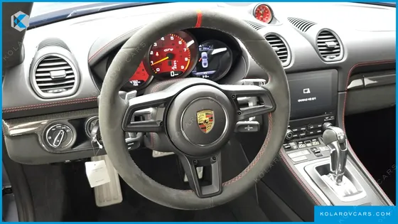 PORSCHE 718 4.0 GT4