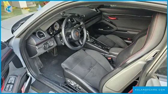 PORSCHE 718 4.0 GT4