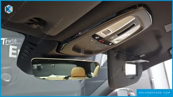 VOLVO XC60 B5 ULTRA BRIGHT