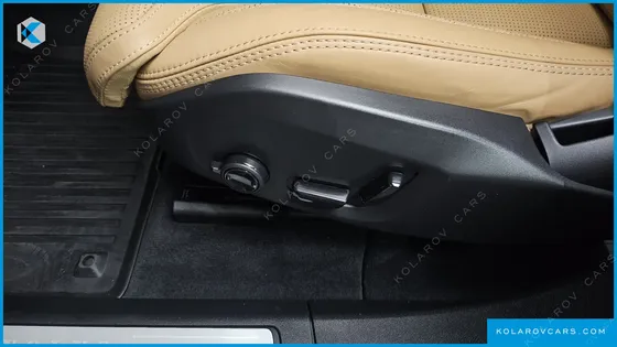 VOLVO XC60 B5 ULTRA BRIGHT