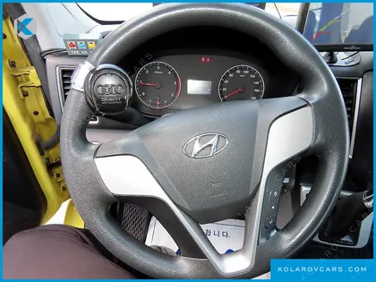 HYUNDAI SOLATI SCHOOL BUS