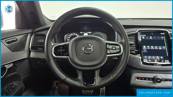 VOLVO XC90 T8 R-DESIGN HYBRID