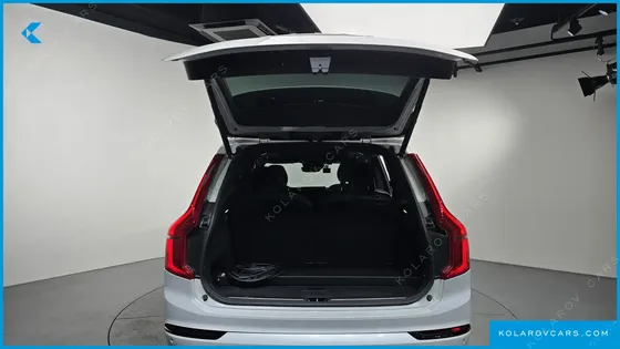 VOLVO XC90 T8 R-DESIGN HYBRID