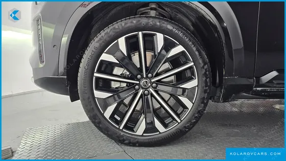 VOLVO XC90 B6 ULTRA DARK