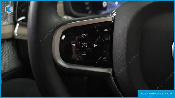 VOLVO XC90 B6 ULTRA DARK