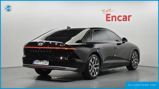 HYUNDAI GRANDEUR 2,5 GASOLINE 2WD