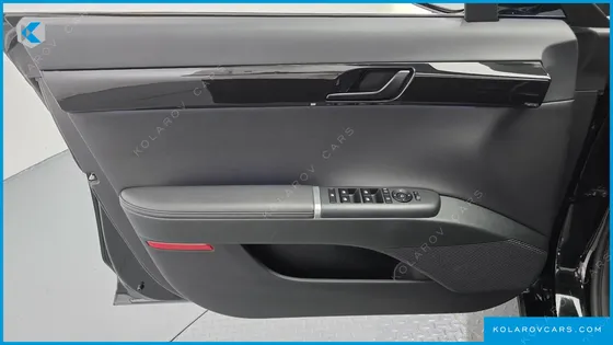 HYUNDAI GRANDEUR 2,5 GASOLINE 2WD