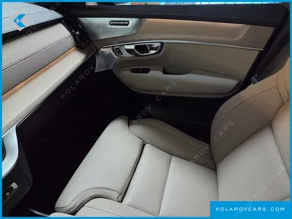 VOLVO XC90 B6 ULTRA BRIGHT
