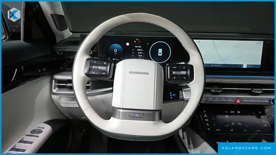 HYUNDAI GRANDEUR 3,5 GASOLINE 4WD