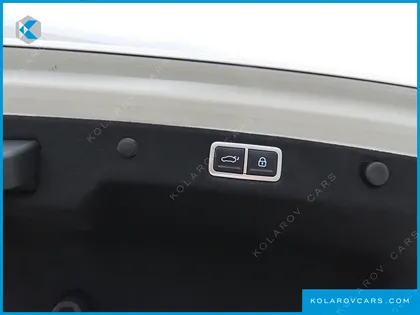 HYUNDAI GRANDEUR 3,5 GASOLINE 4WD