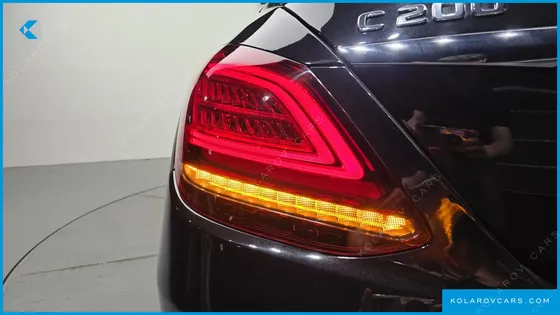 MERCEDES C-CLASS C200