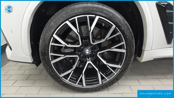 BMW X5M 4.4 COMPETITION