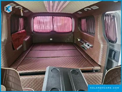 HYUNDAI STAREX CAMPING CAR