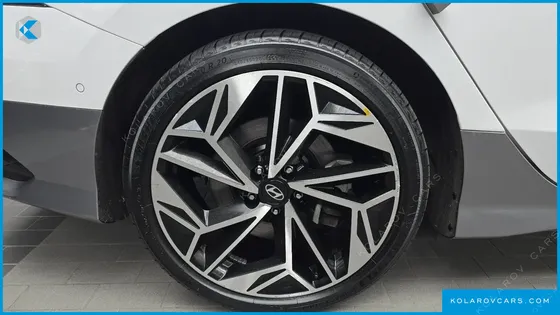HYUNDAI IONIQ 6 LONG RANGE