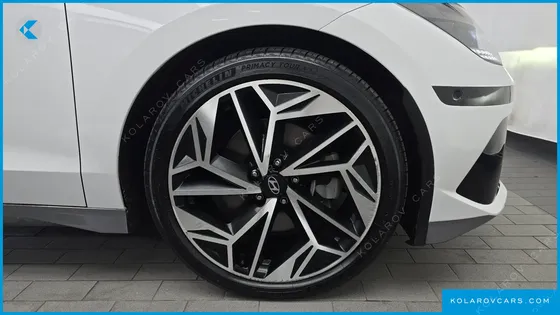 HYUNDAI IONIQ 6 LONG RANGE