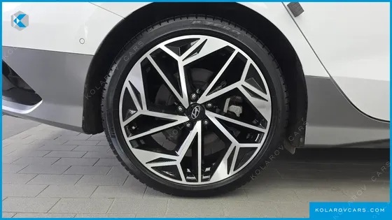 HYUNDAI IONIQ 6 LONG RANGE