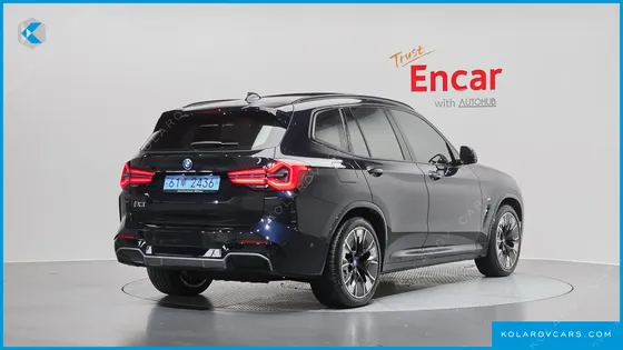 BMW IX3 M SPORTS