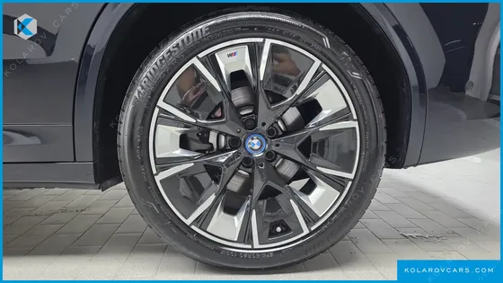 BMW IX3 M SPORTS