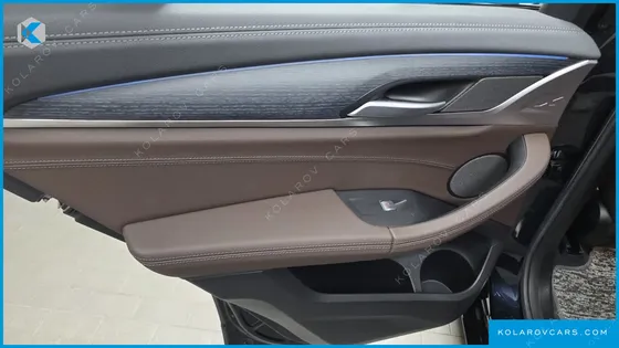 BMW IX3 M SPORTS