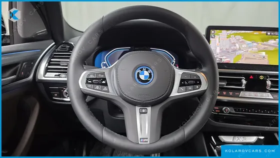 BMW IX3 M SPORTS
