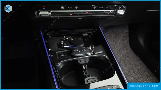 MERCEDES GLB-CLASS GLB220