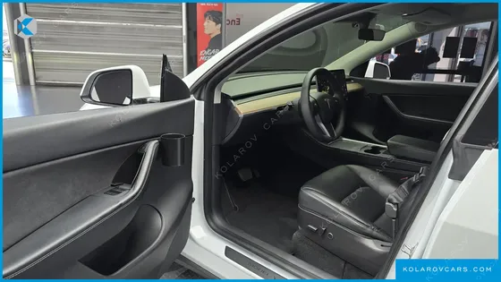 TESLA MODEL Y LONG RANGE AWD