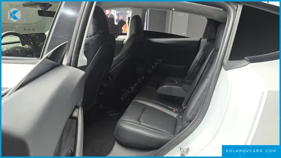 TESLA MODEL Y LONG RANGE AWD